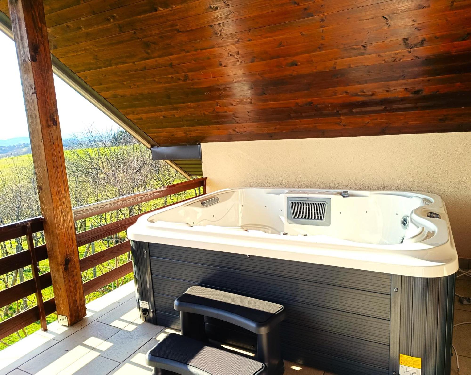 Holiday Home Dandelion With Hot Tub & Sauna Cetingrad Eksteriør bilde